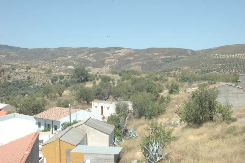 5 soveværelse Byhus til salg i Albunuelas - € 100.000 (Ref: 6902616)