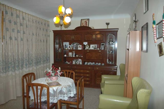 5 soveværelse Byhus til salg i Albuñuelas - € 100.000 (Ref: 6902616)