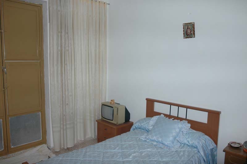 5 soveværelse Byhus til salg i Albunuelas - € 100.000 (Ref: 6902616)