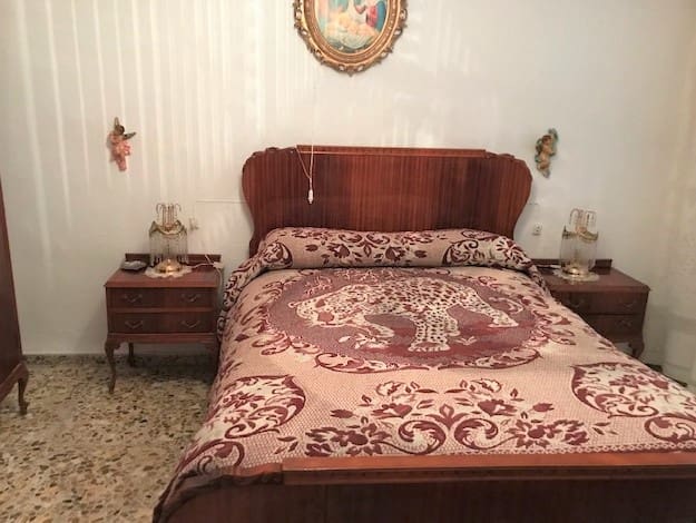 6 soveværelse Byhus til salg i Pinos del Valle, El Pinar - € 136.500 (Ref: 6902617)