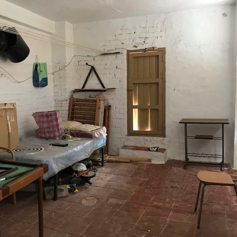 6 soveværelse Byhus til salg i Pinos del Valle, El Pinar - € 136.500 (Ref: 6902617)