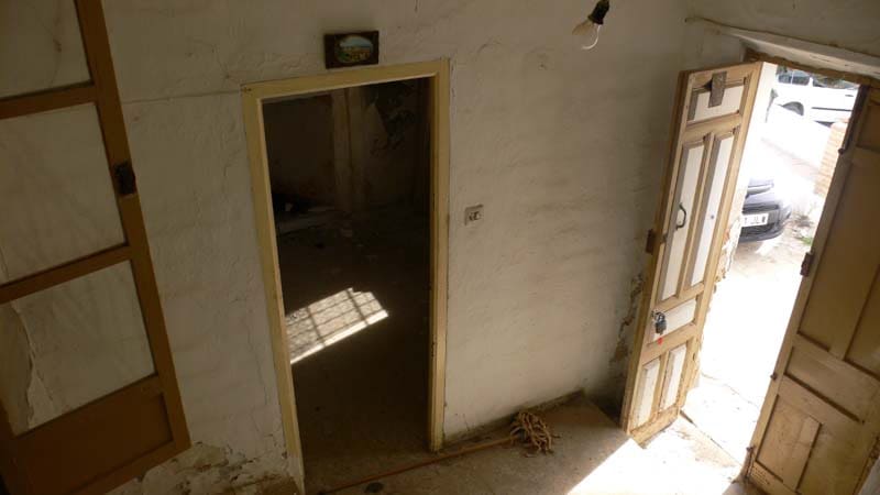 Byhus til salg i Albunuelas - € 25.000 (Ref: 6902644)