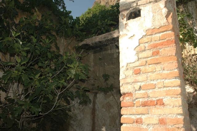 Byhus til salg i Murchas, Lecrín - € 77.000 (Ref: 6902653)