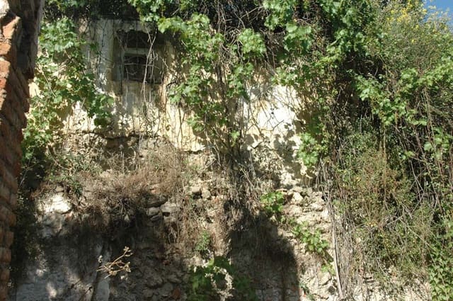 Byhus til salg i Murchas, Lecrín - € 77.000 (Ref: 6902653)