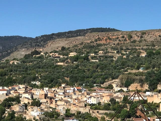 2 soveværelse Byhus til salg i Albunuelas - € 129.000 (Ref: 7513362)