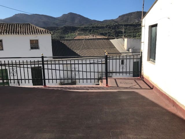 2 soveværelse Byhus til salg i Albuñuelas - € 129.000 (Ref: 7513362)