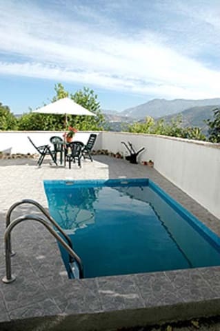 6 sypialnia Dom na sprzedaż w Pinos del Valle, El Pinar - 250 000 € (Ref: 7630049)