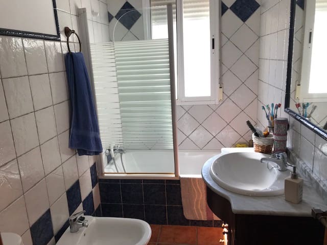 3 soveværelse Byhus til salg i Albunuelas - € 115.000 (Ref: 7857942)