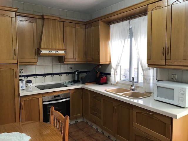 3 soveværelse Byhus til salg i Albunuelas - € 115.000 (Ref: 7857942)