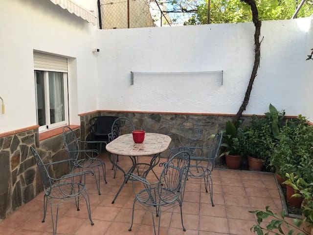 3 soveværelse Byhus til salg i Albunuelas - € 115.000 (Ref: 7857942)