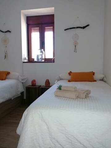 4 bedroom Business for sale in Lanjarón with pool garage - € 580,000 (Ref: 8152714)