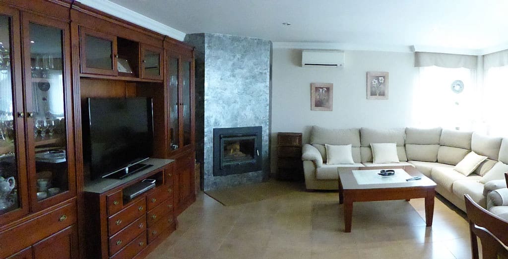 4 soveværelse Semi-Rækkehus til salg i La Zubia med garage - € 325.000 (Ref: 8185299)