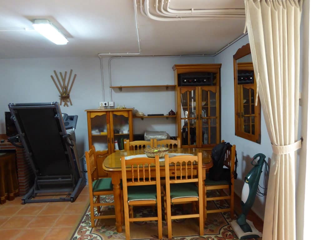 4 soveværelse Semi-Rækkehus til salg i La Zubia med garage - € 325.000 (Ref: 8185299)