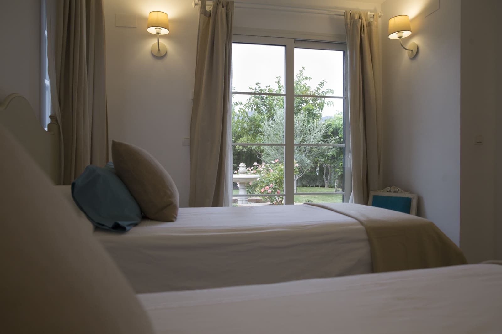 5 makuuhuone Maalaistalo myytävänä paikassa Melegis mukana uima-altaan 
autotalli - 850 000 € (Ref: 9451398)