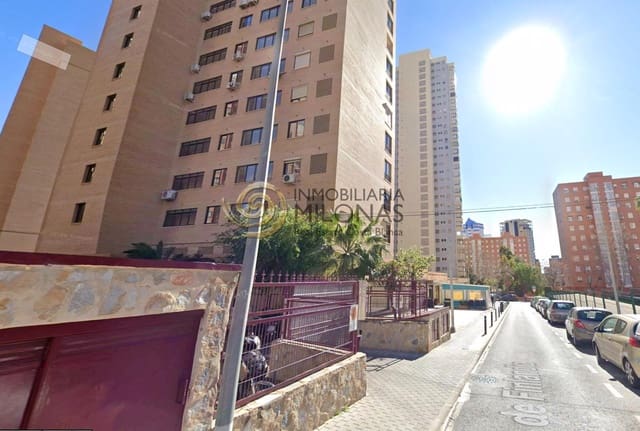 Garaje en Levante, Benidorm en venta - 34.500 € (Ref: 10003771)