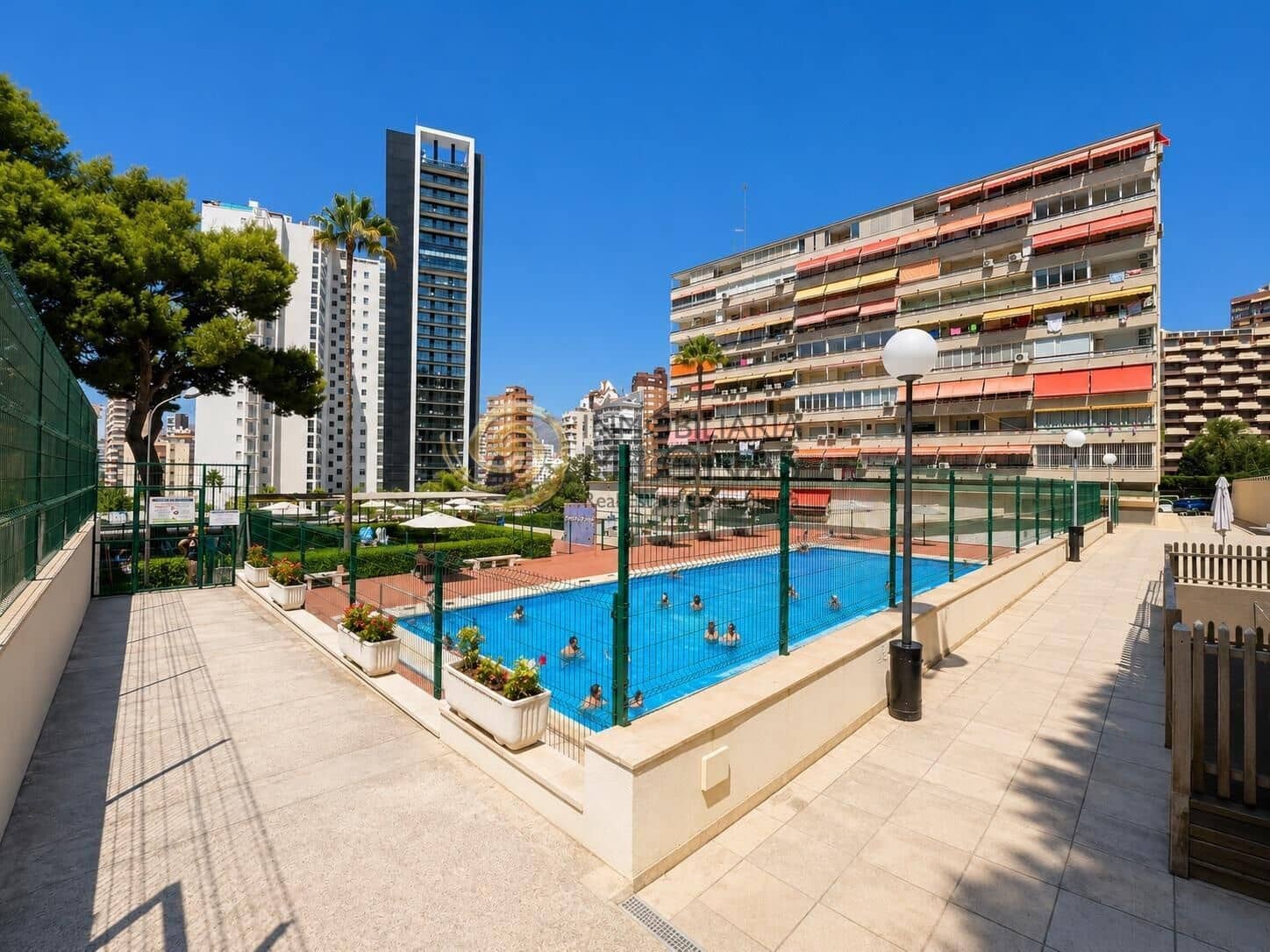 2 slaapkamer Appartement te koop in Benidorm met zwembad - € 270.000 (Ref: 10022569)