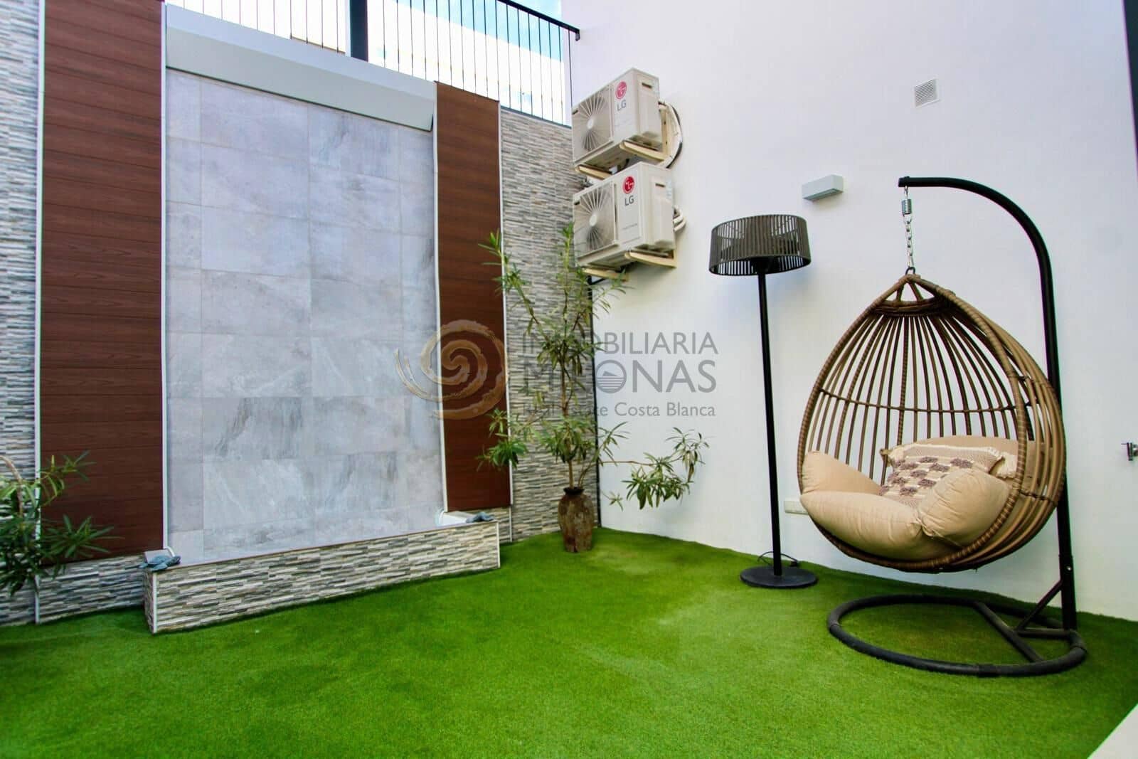 3 bedroom Villa for sale in Finestrat with pool garage - € 699,999 (Ref: 10025828)