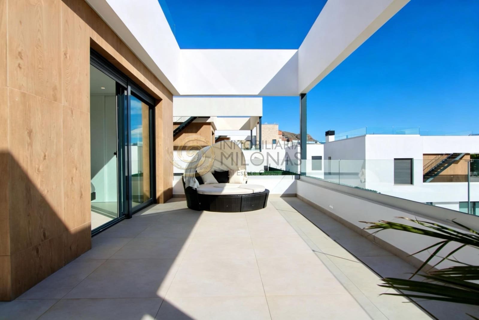 3 bedroom Villa for sale in Finestrat with pool garage - € 699,999 (Ref: 10025828)