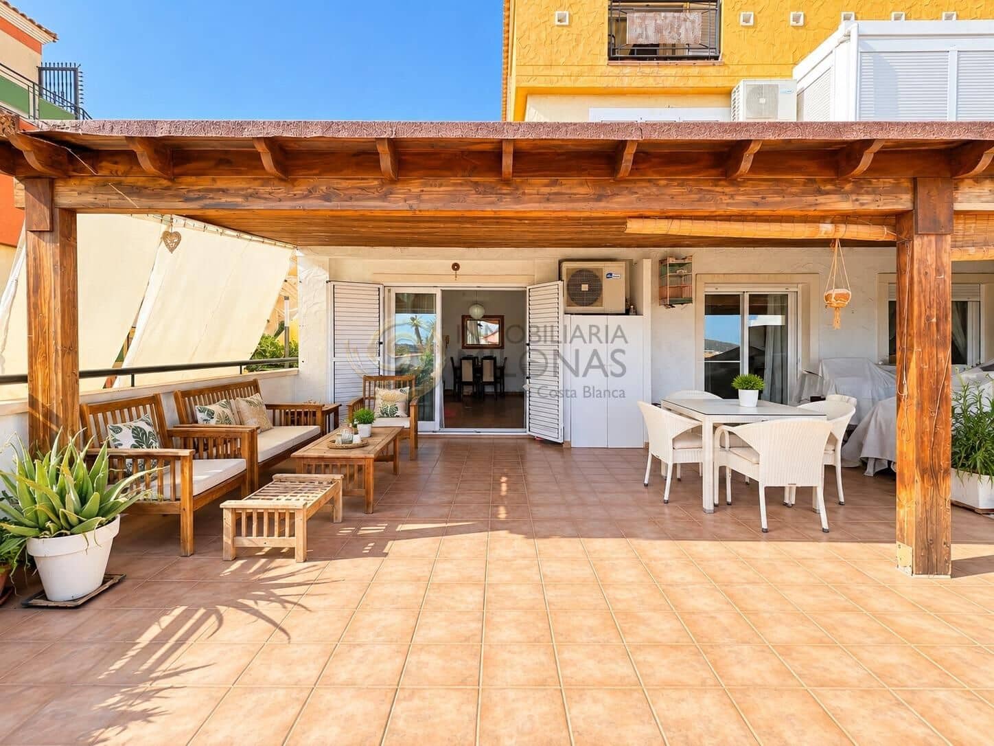 Apartamento de 2 habitaciones en Finestrat en venta con piscina garaje - 294.000 € (Ref: 10049415)