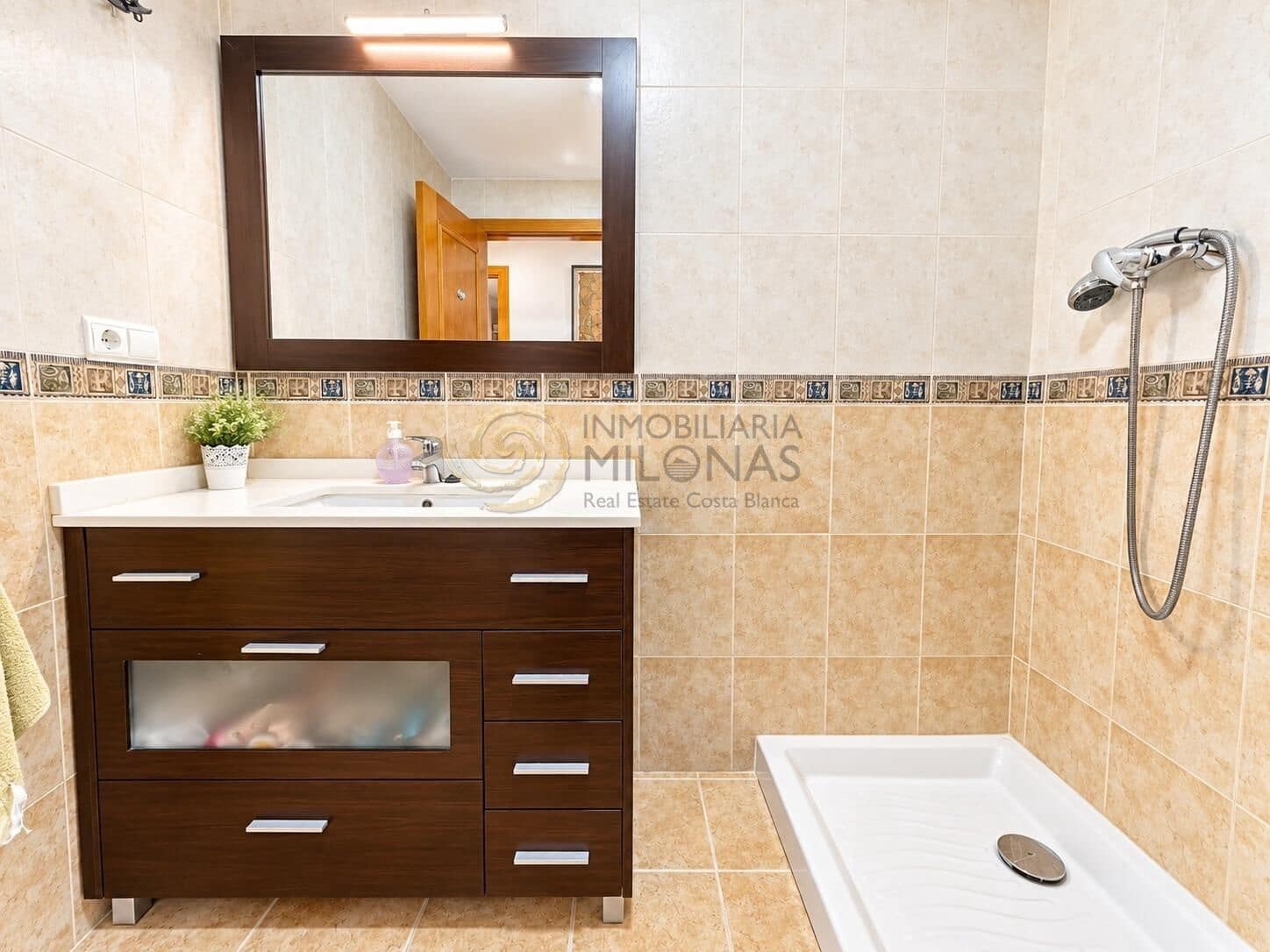 Apartamento de 2 habitaciones en Finestrat en venta con piscina garaje - 294.000 € (Ref: 10049415)