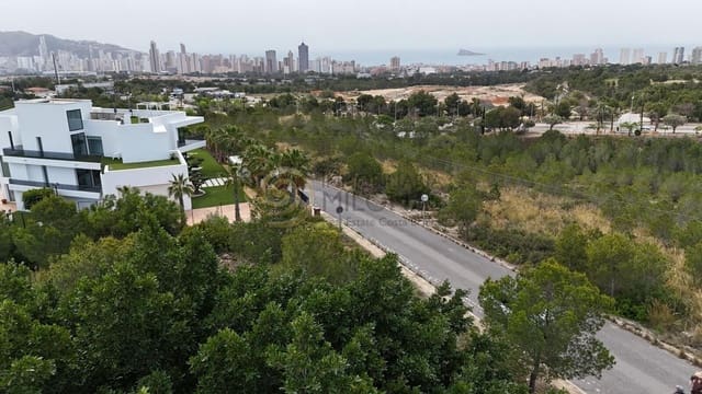 Tomt till salu i Urbanizaciones, Benidorm - 554 000 € (Ref: 10139823)