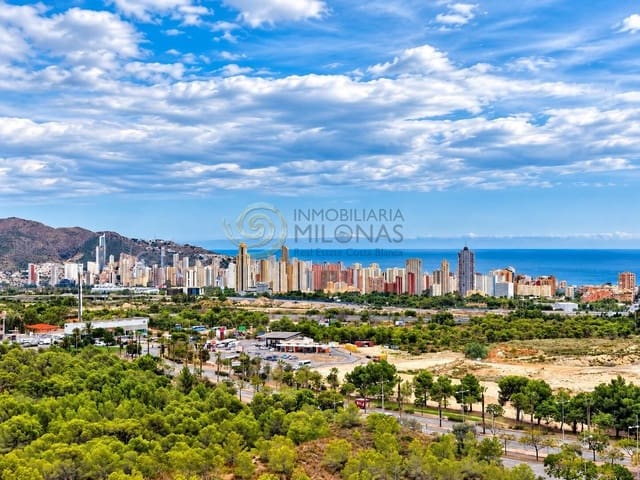 Byggetomt til salgs i Urbanizaciones, Benidorm - € 554 000 (Ref: 10139823)