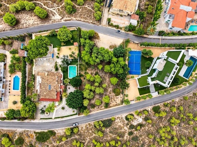 Byggetomt til salgs i Urbanizaciones, Benidorm - € 554 000 (Ref: 10139823)