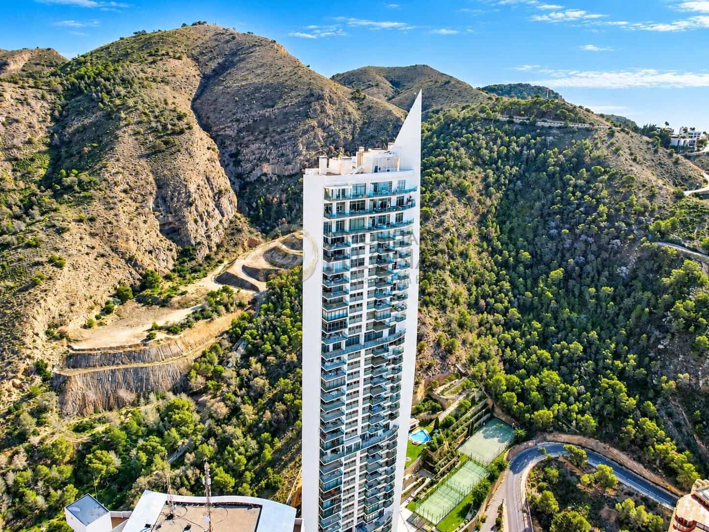 2 chambre Appartement à vendre à Benidorm avec piscine garage - 390 000 € (Ref: 10157761)