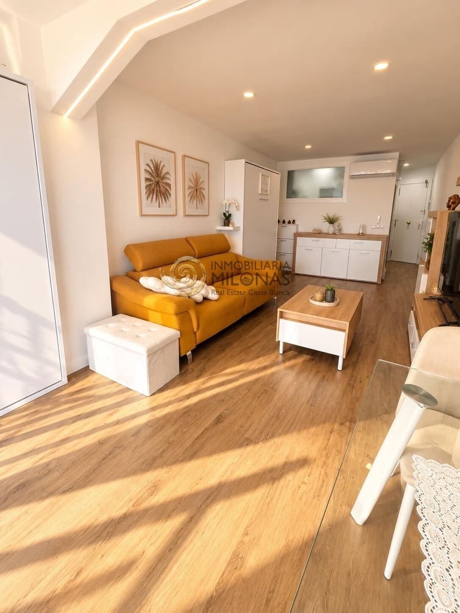 Leilighet til salgs i Benidorm med svømmebasseng - € 284 500 (Ref: 10165146)