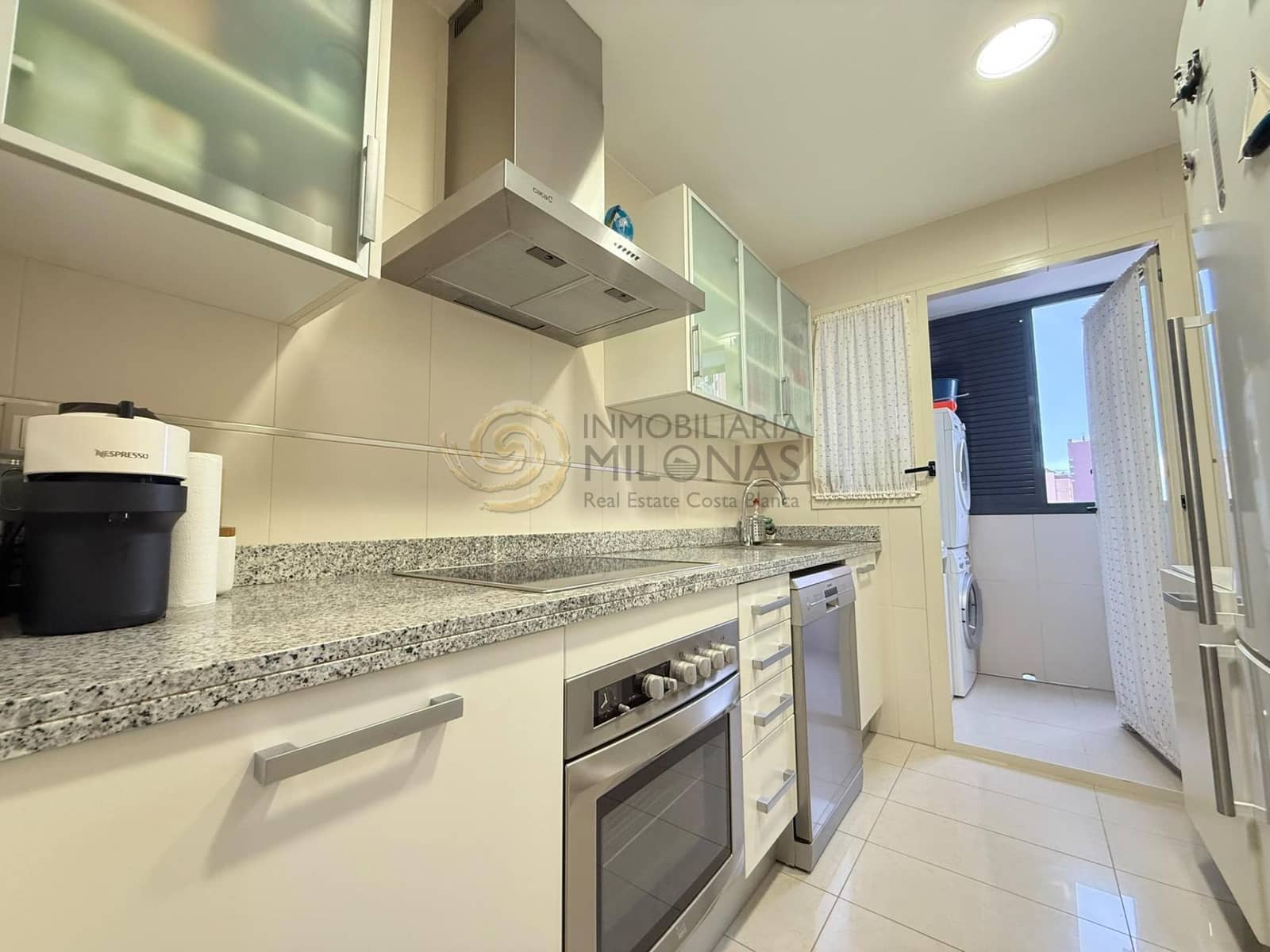 1 soverom Leilighet til salgs i Benidorm med svømmebasseng garasje - € 318 150 (Ref: 10168555)