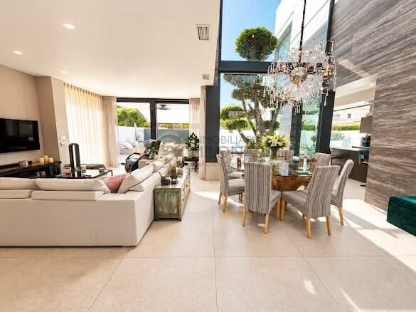 Chalet de 4 habitaciones en Albir en venta con piscina garaje - 1.495.000 € (Ref: 10174072)