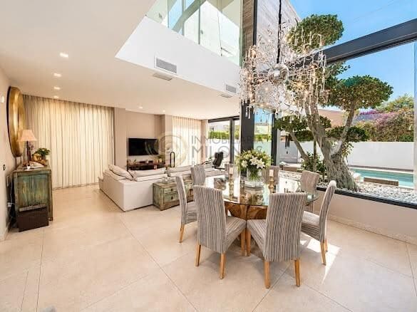 Chalet de 4 habitaciones en Albir en venta con piscina garaje - 1.495.000 € (Ref: 10174072)