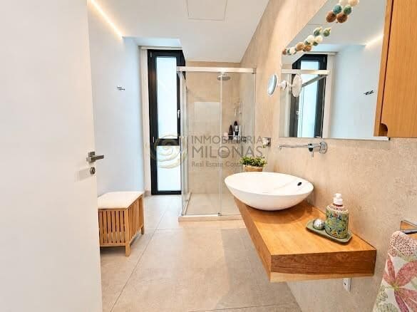 Chalet de 4 habitaciones en Albir en venta con piscina garaje - 1.495.000 € (Ref: 10174072)