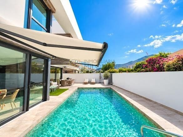 Chalet de 4 habitaciones en Albir, Alfaz del Pi / L'Alfàs del Pi en venta con piscina garaje - 1.495.000 € (Ref: 10174072)