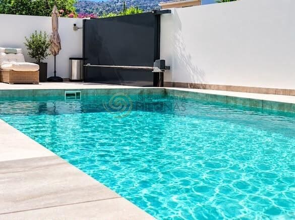 Chalet de 4 habitaciones en Albir en venta con piscina garaje - 1.495.000 € (Ref: 10174072)