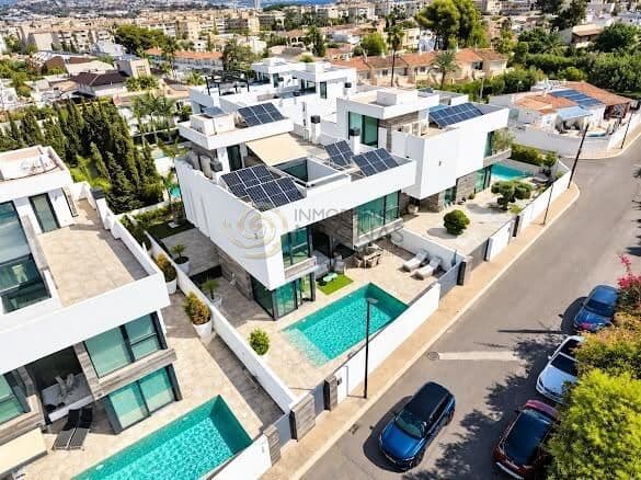 Chalet de 4 habitaciones en Albir en venta con piscina garaje - 1.495.000 € (Ref: 10174072)