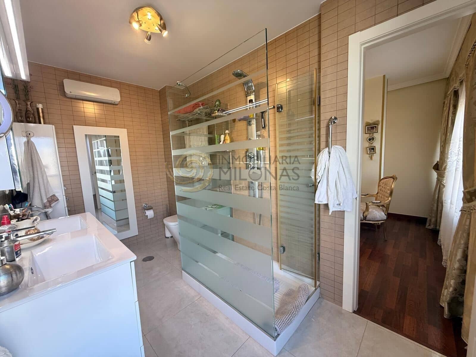 Ático de 3 habitaciones en Benidorm en venta con garaje - 650.000 € (Ref: 10174073)