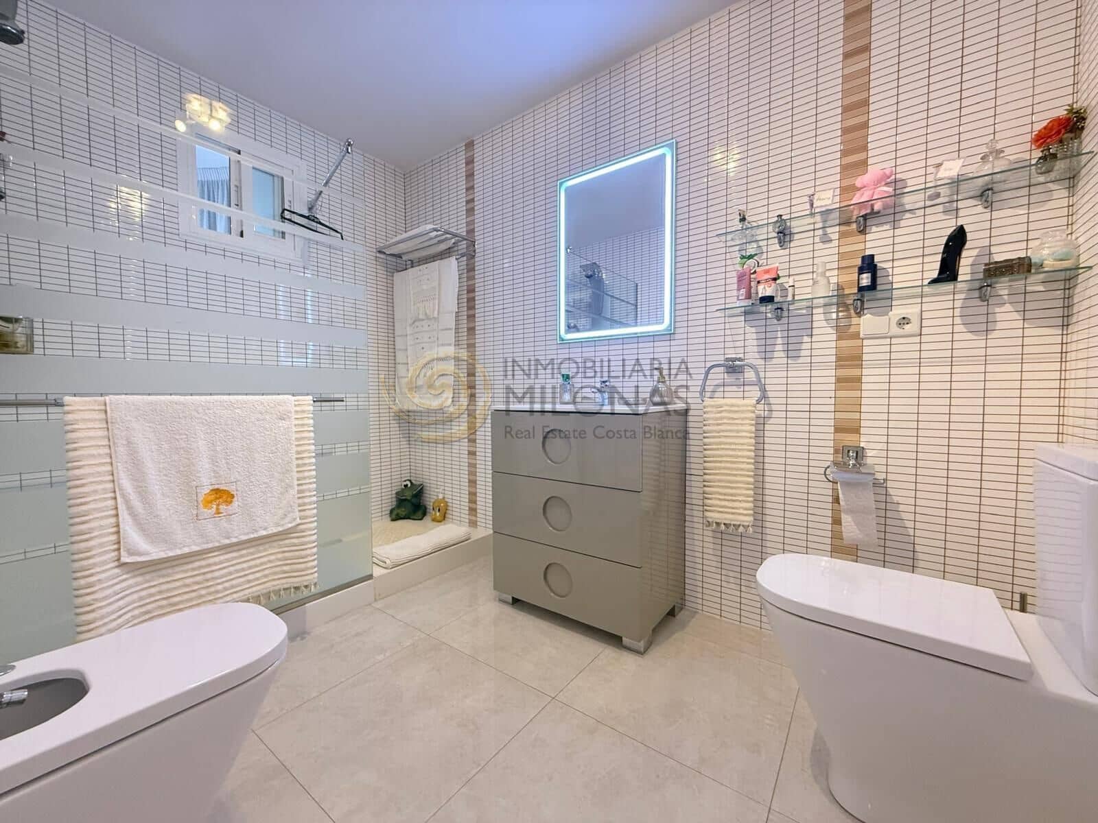 Ático de 3 habitaciones en Benidorm en venta con garaje - 650.000 € (Ref: 10174073)