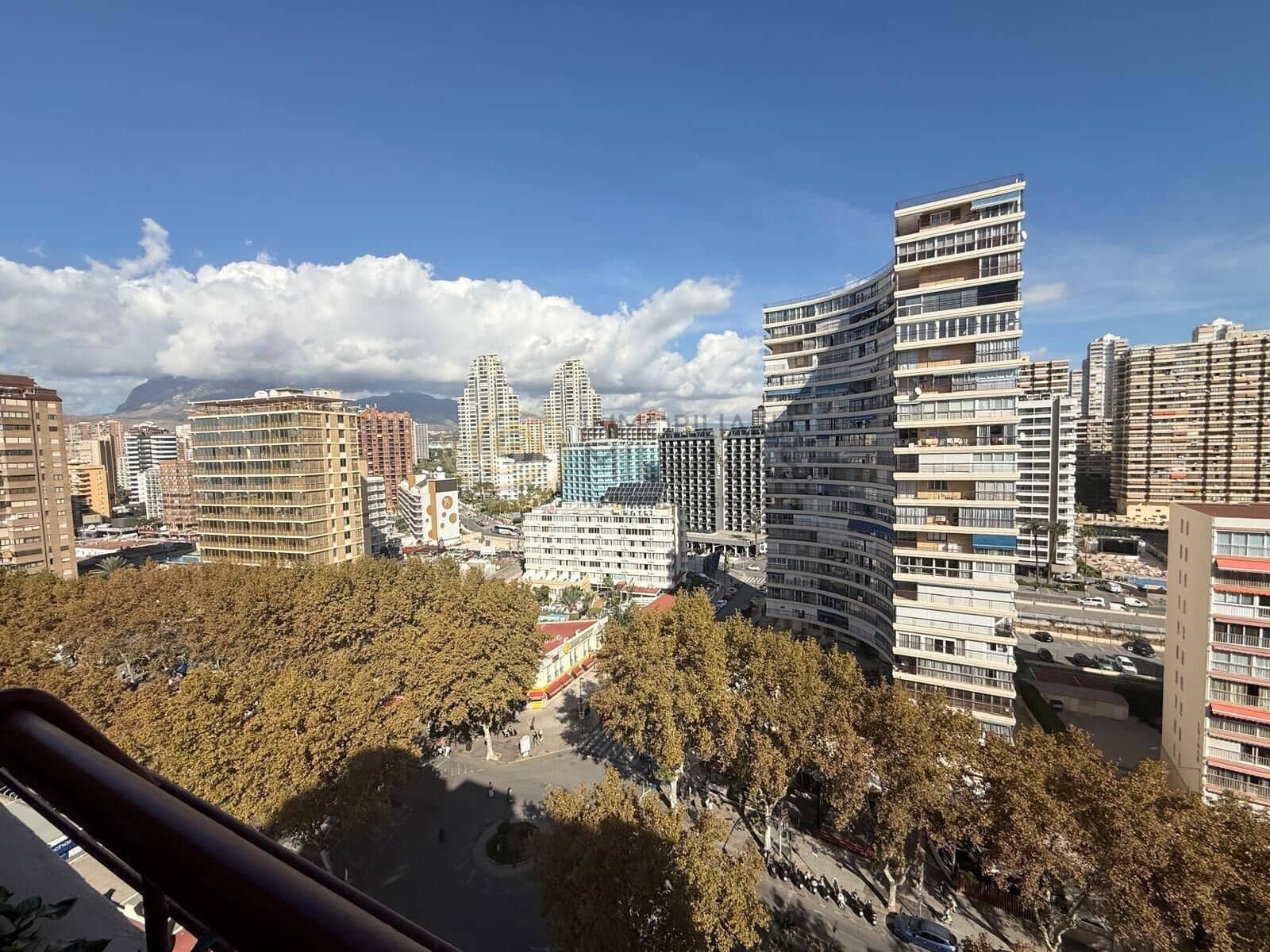 Ático de 3 habitaciones en Benidorm en venta con garaje - 650.000 € (Ref: 10174073)