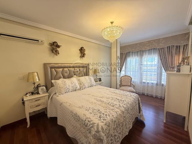 3 Zimmer Penthouse zu verkaufen in Rincón de Loix, Benidorm mit Garage - 650.000 € (Ref: 10174073)