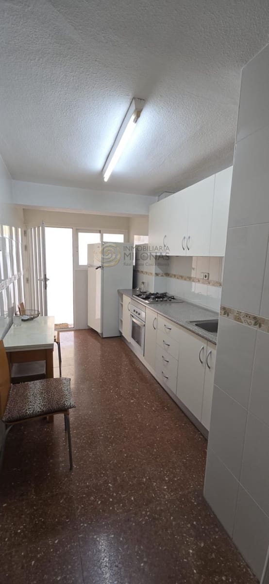 4 soveværelse Rækkehus til leje i Benidorm - € 1.500 (Ref: 10180727)