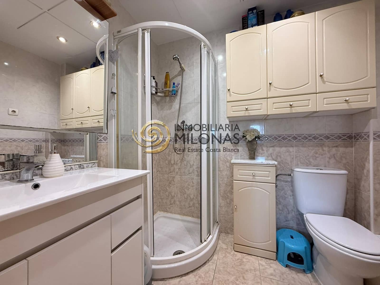 3 sypialnia Apartament na sprzedaż w Benidorm z basenem - 275 730 € (Ref: 10183028)