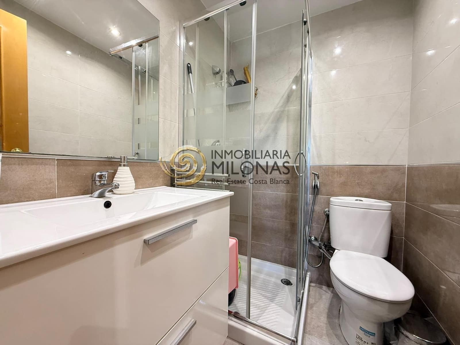 3 sypialnia Apartament na sprzedaż w Benidorm z basenem - 275 730 € (Ref: 10183028)