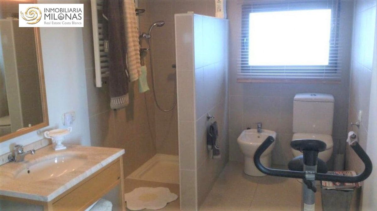 4 bedroom Villa for sale in Benidorm - € 535,500 (Ref: 4537681)