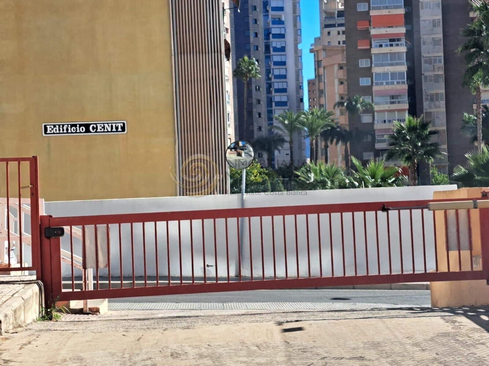 Garaż na sprzedaż w Benidorm - 44 000 € (Ref: 6309905)