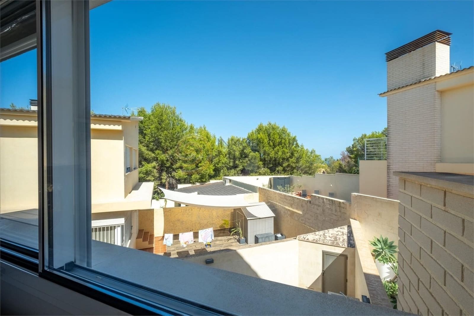 4 bedroom Villa for sale in Alfaz del Pi / L'Alfas del Pi with pool garage - € 599,000 (Ref: 8865850)