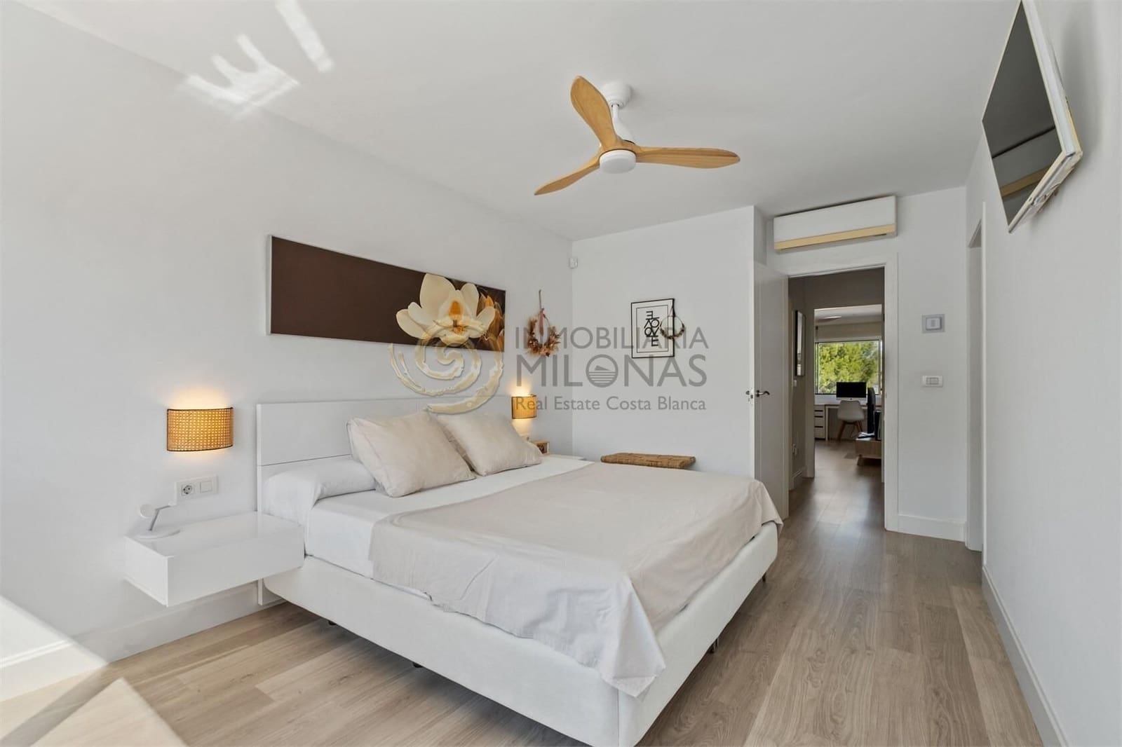 4 bedroom Villa for sale in Alfaz del Pi / L'Alfas del Pi with pool garage - € 599,000 (Ref: 8865850)