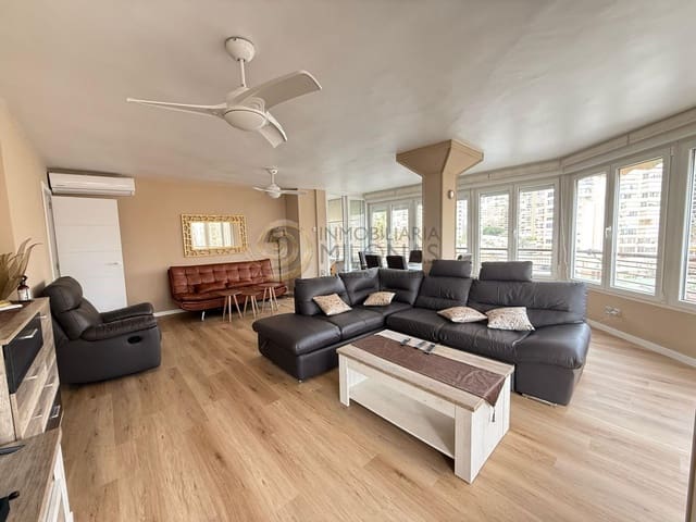 3 sovrum Lägenhet att hyra i Benidorm med pool garage - 2 000 € (Ref: 8865852)