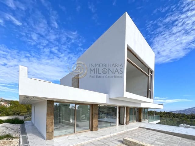 Chalet de 6 habitaciones en Benidorm en venta con piscina garaje - 2.650.000 € (Ref: 8865870)