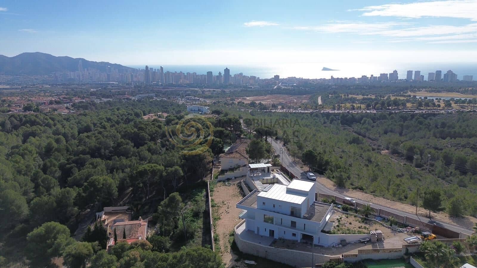 Chalet de 6 habitaciones en Benidorm en venta con piscina garaje - 2.650.000 € (Ref: 8865870)